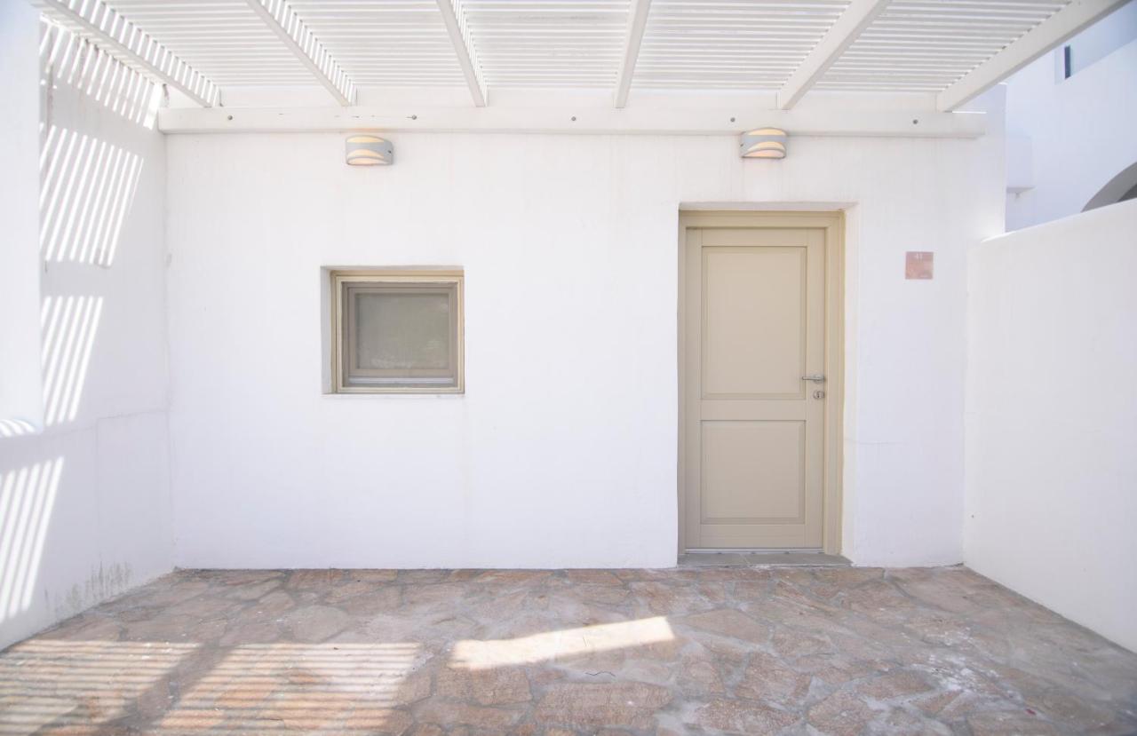 Muses Apartment Aegiali Exterior photo
